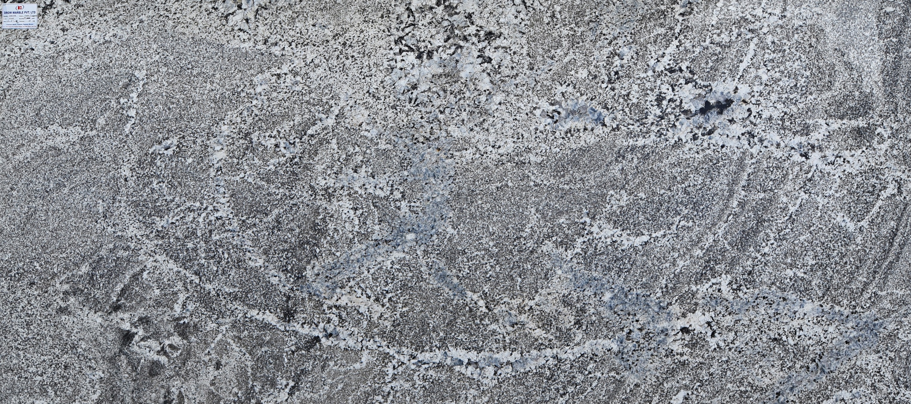 Arandus White