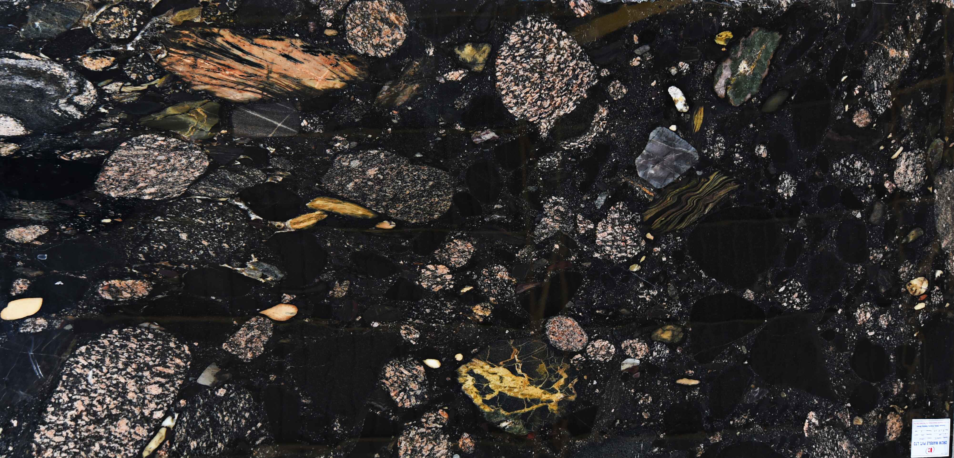 Pebble Black